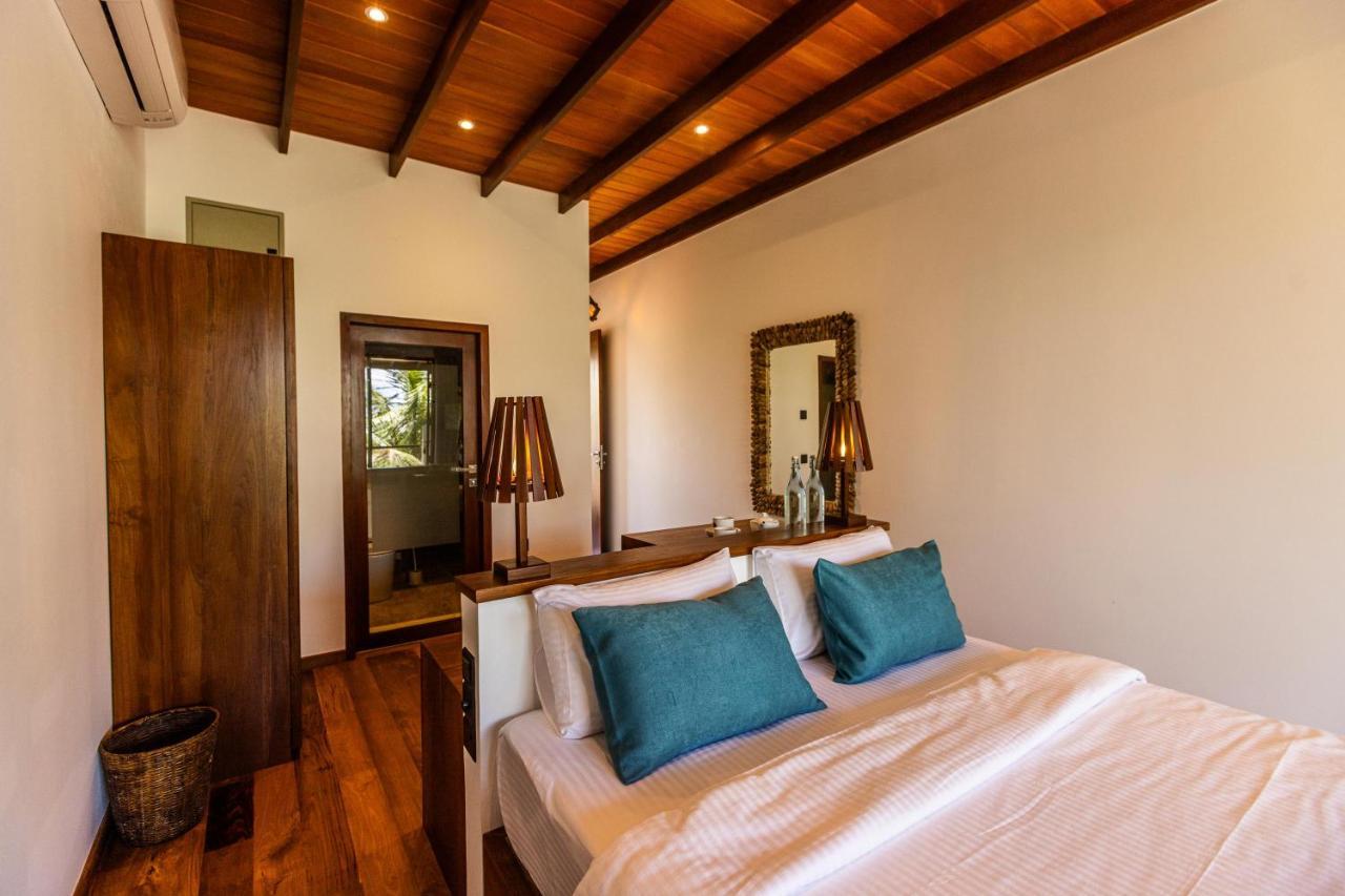 Bk Beach Boutique Hotel - Hikkaduwa Ngoại thất bức ảnh