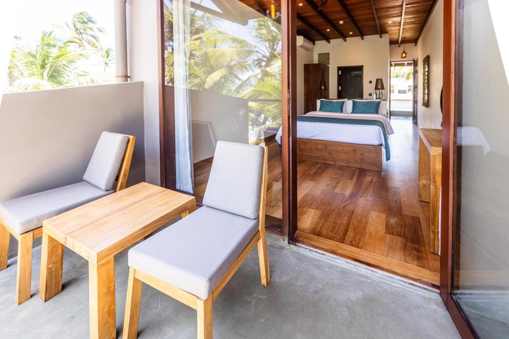 Bk Beach Boutique Hotel - Hikkaduwa Ngoại thất bức ảnh
